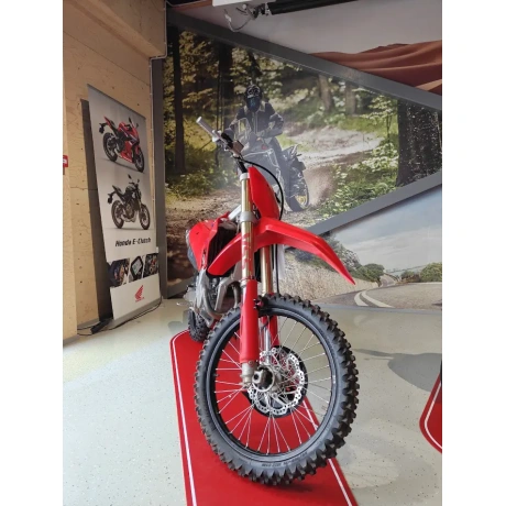 98379-crf450r1.jpg.webp